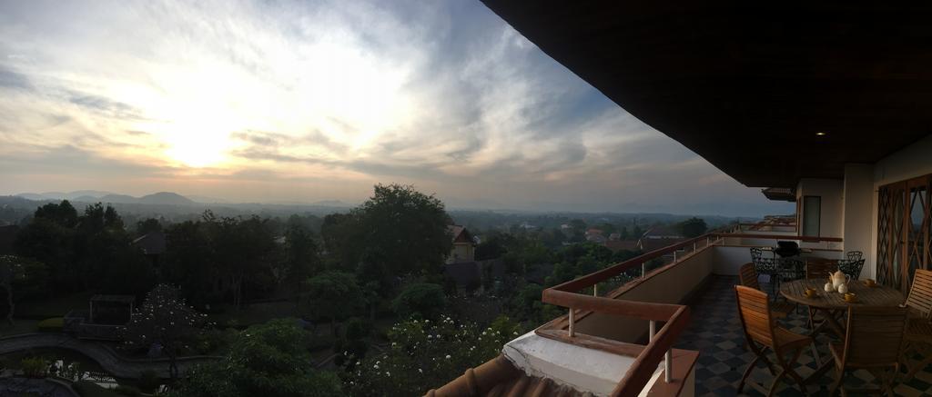 Phuripimarn Penthouse Pakchong Exterior photo