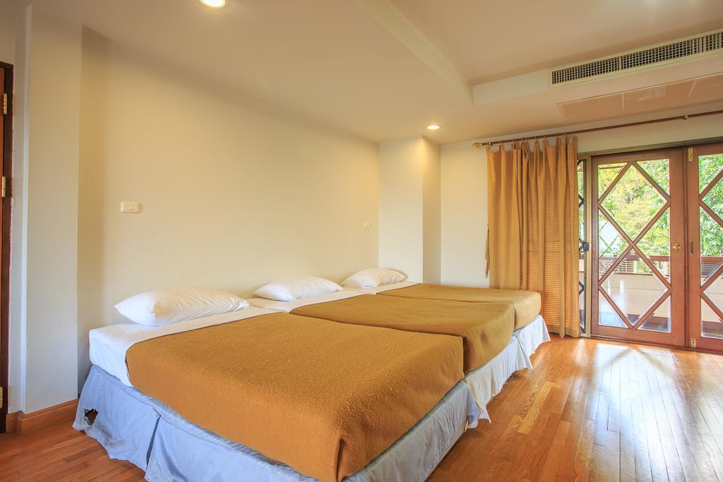 Phuripimarn Penthouse Pakchong Exterior photo