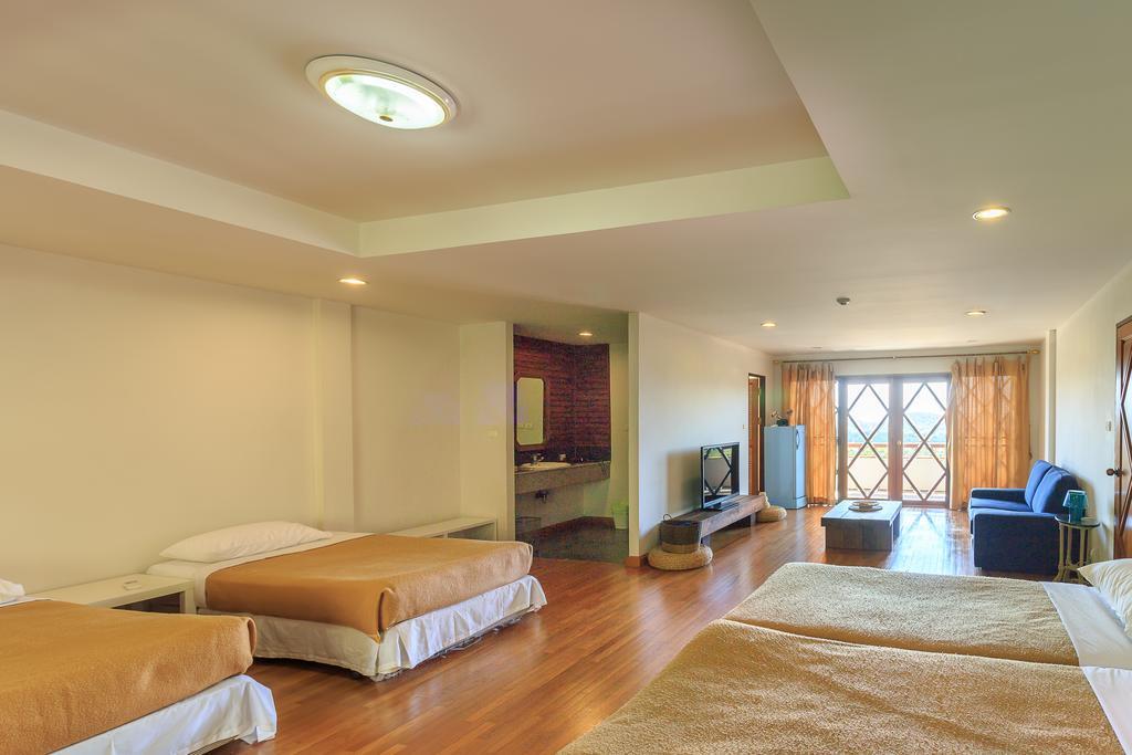 Phuripimarn Penthouse Pakchong Exterior photo