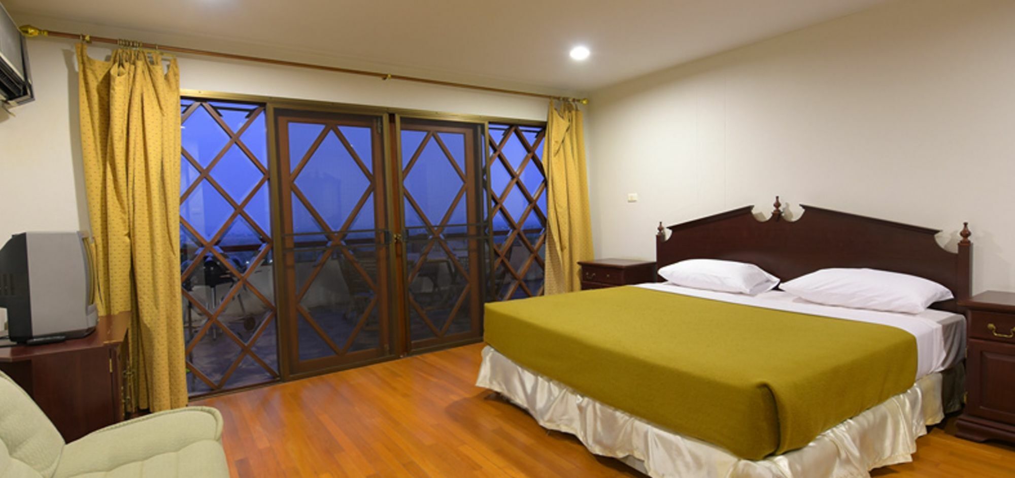 Phuripimarn Penthouse Pakchong Exterior photo