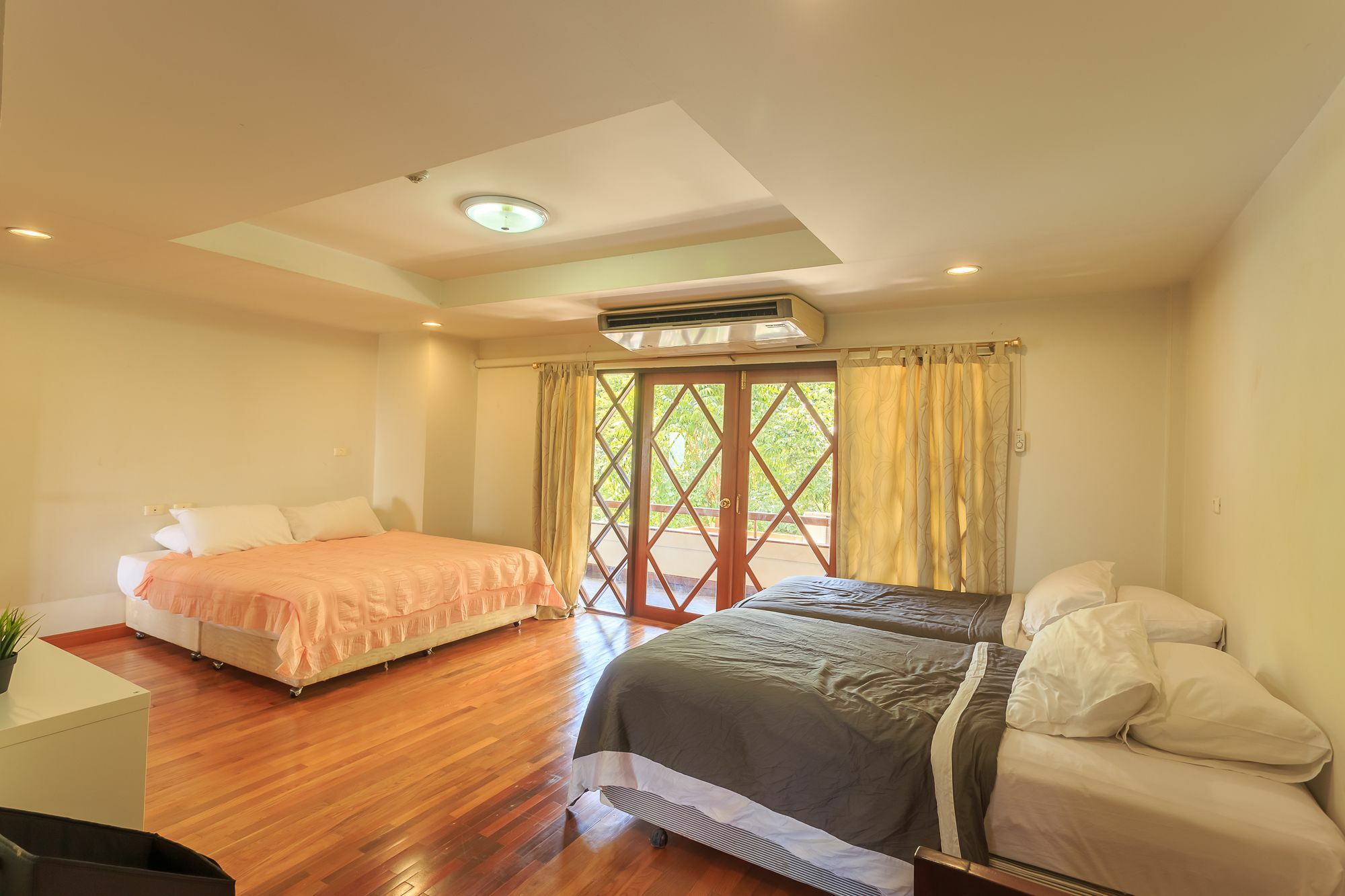 Phuripimarn Penthouse Pakchong Exterior photo