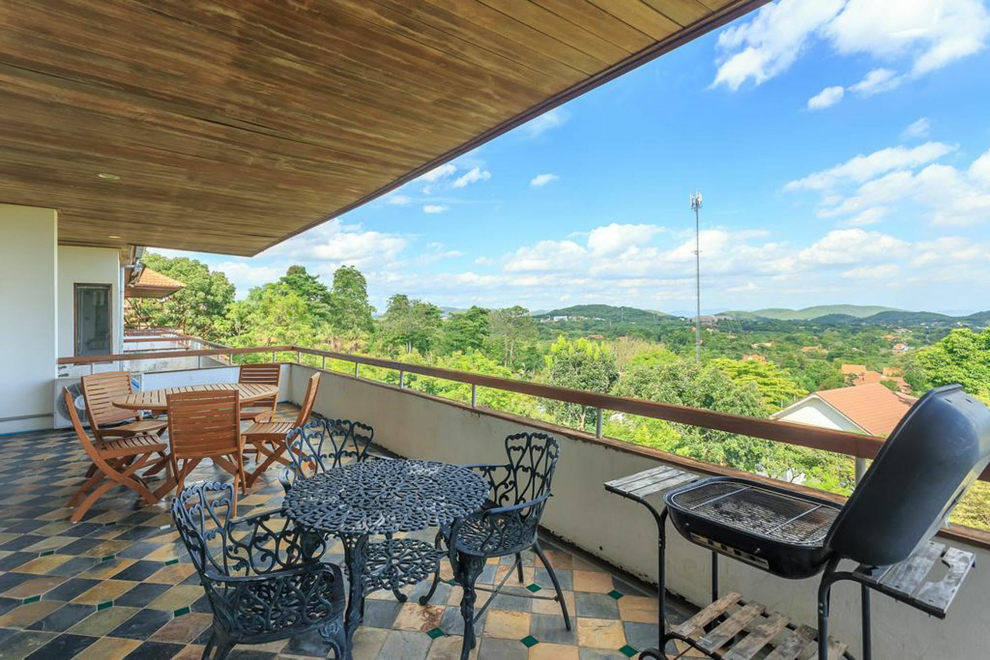 Phuripimarn Penthouse Pakchong Exterior photo